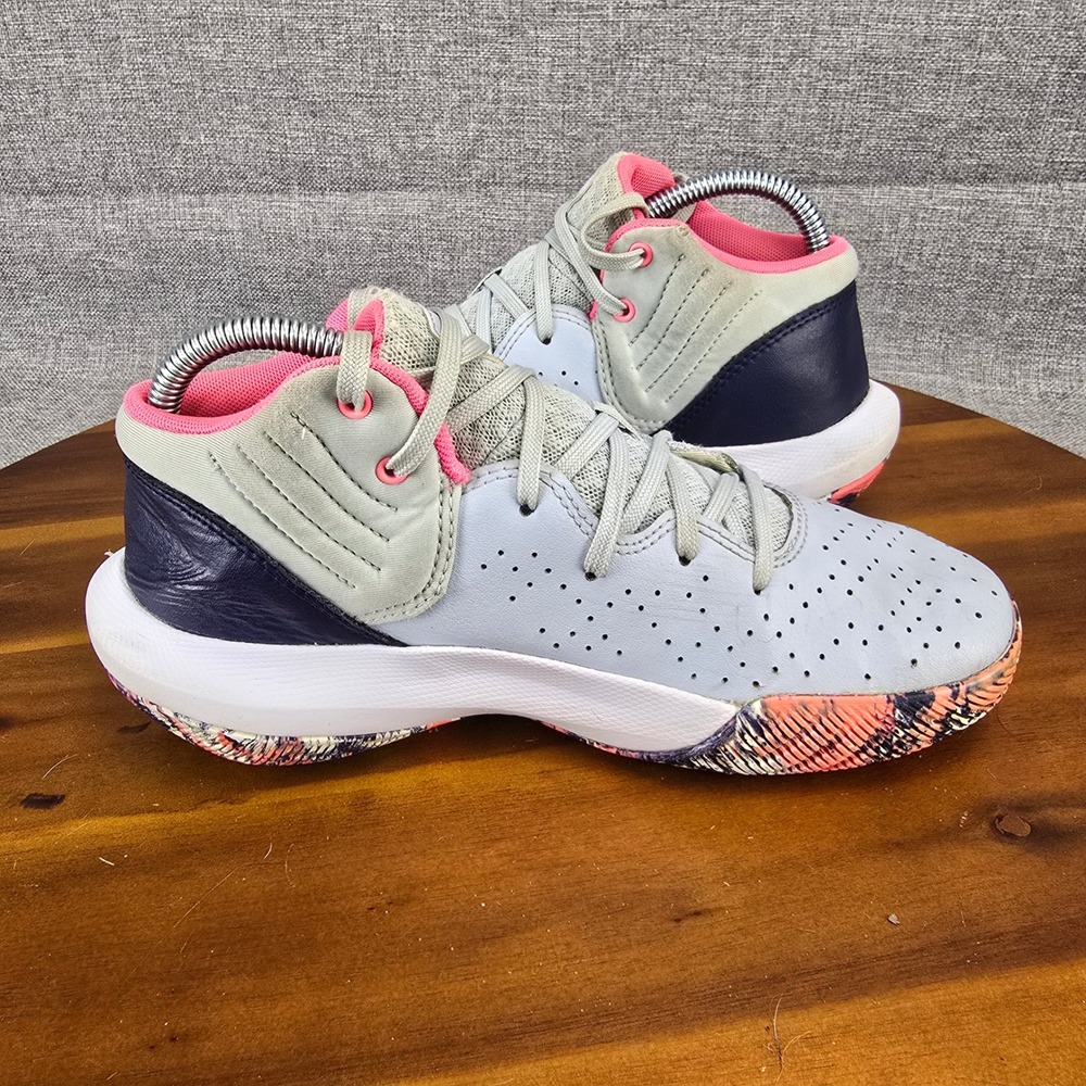 Under‎ Armour Kids Basketball Shoes Gray Pink Youth Size 5.5Y Sneakers - Picture 7 of 14